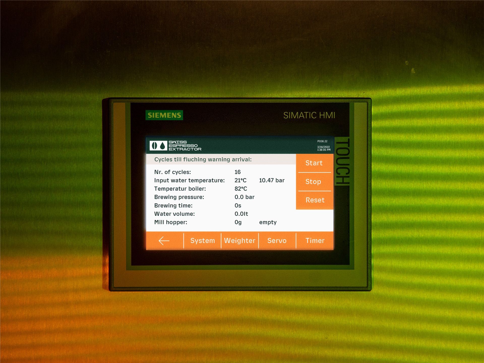 touch screen of the SWISS ESPRESSO EXTRACTOR with visual interface